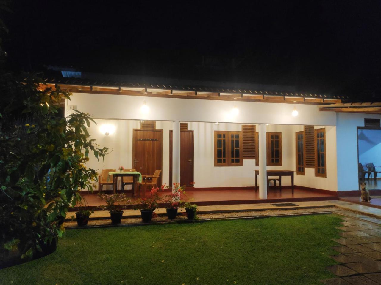 Cinnamon House Hiriketiya Диквелла Экстерьер фото